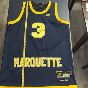 Pre-Owned Large Dwayne Wade Marquette College Jersey